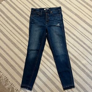 Madewell 10” High Rise, distressed skinny jeans